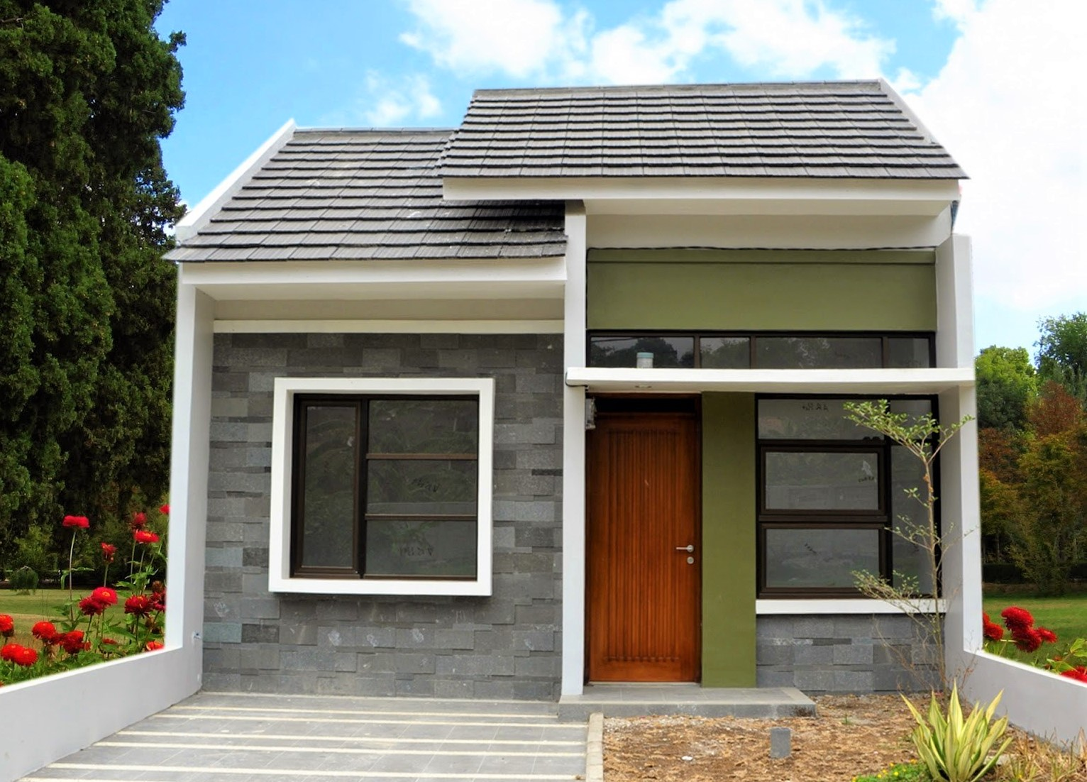Rumah Murah di Bawah Harga Pasar: Opportunity atau Red Flag?" Ini potensial banget. Checklist: legalitas sengketa kondisi bangunan akses alasan dijual.
