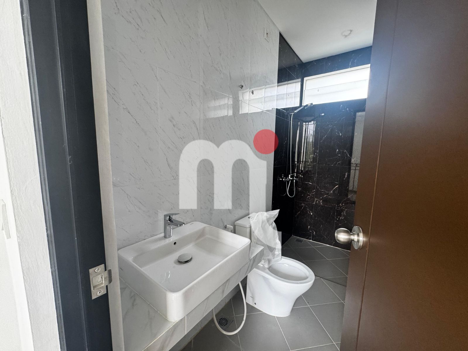 Graha Padma Taman Anggrek