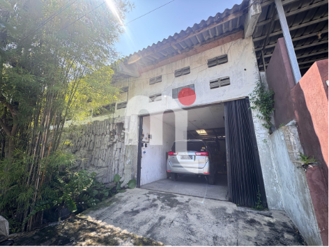 Rumah Puri Anjasmoro