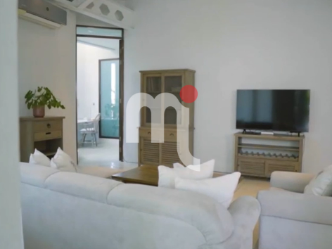 Apartment Jade Waters