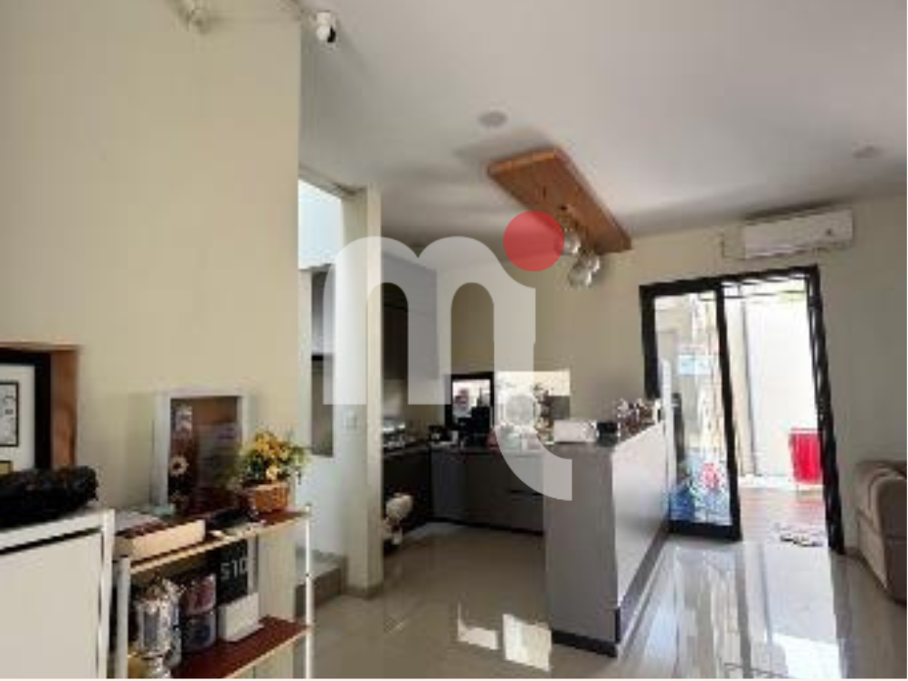 Rumah di Taman Anggrek Graha Padma