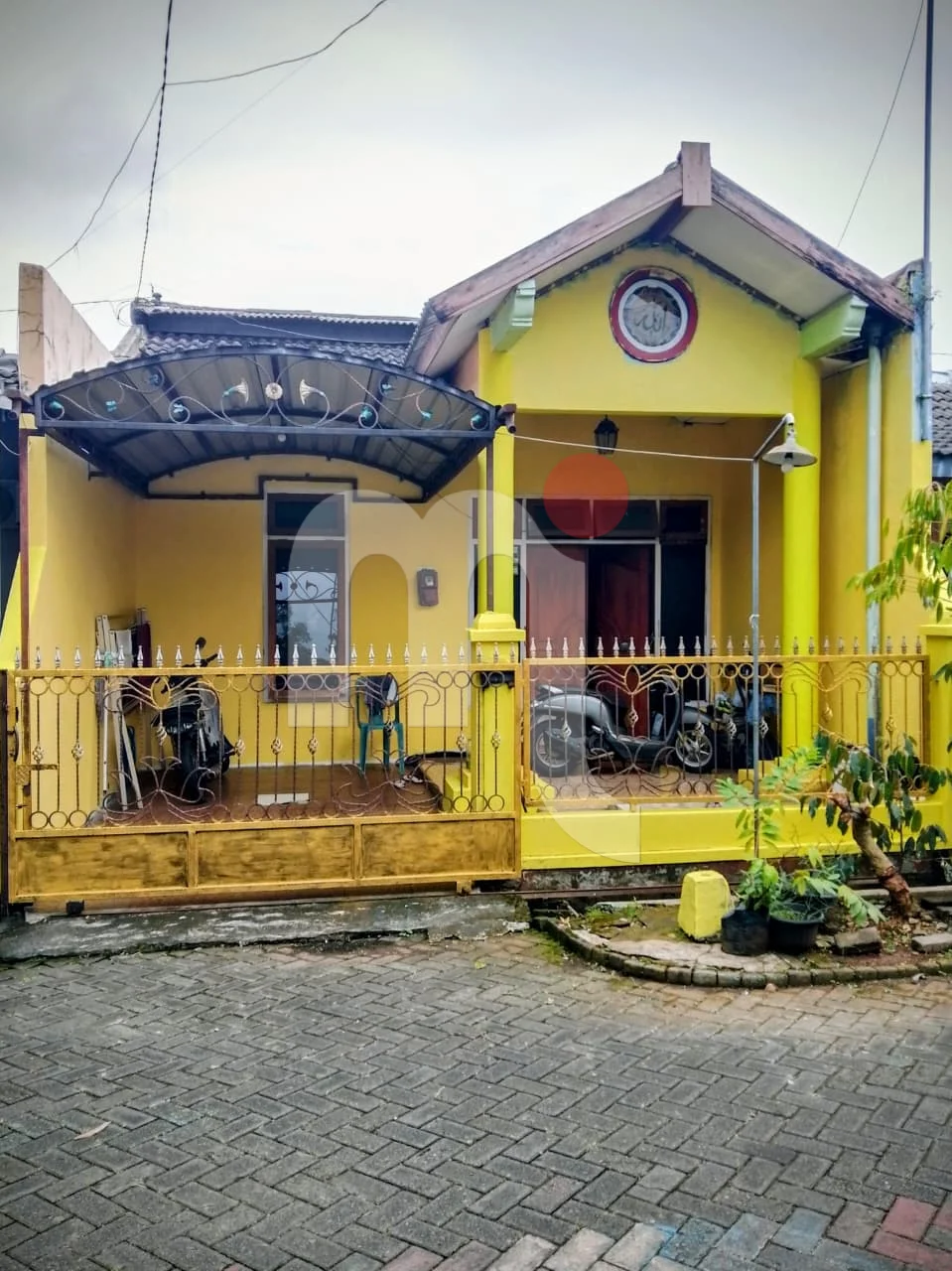 Rumah di Jatisari Permai