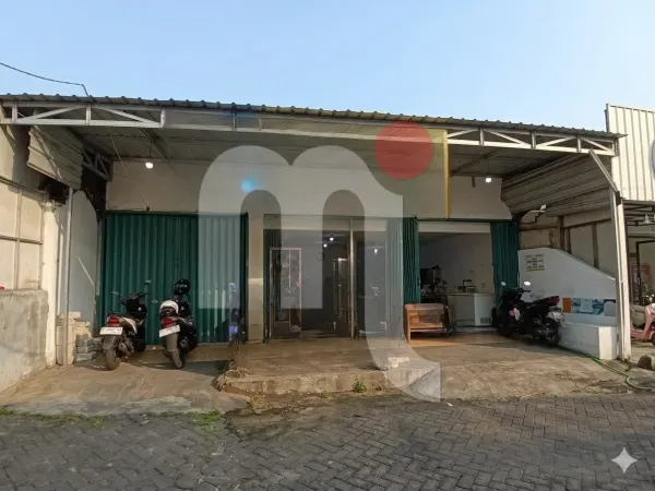 Shophouse in Tlogosari