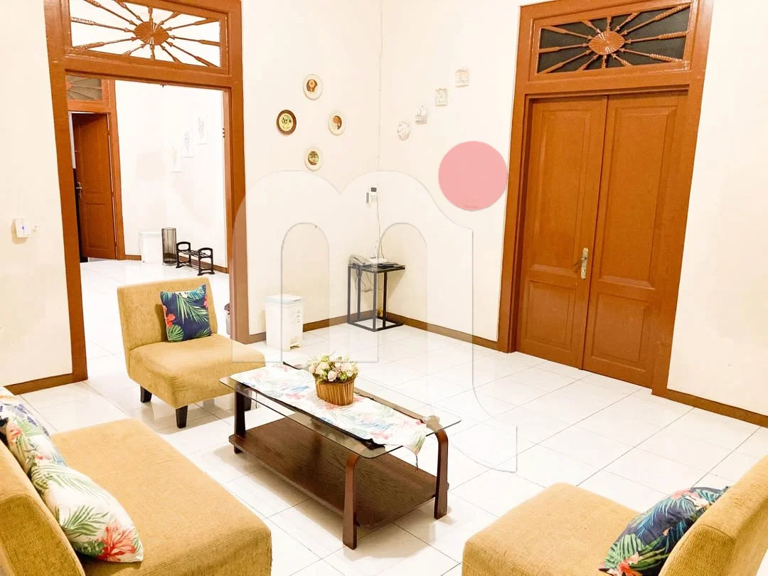 Rumah di Jl Tentara Pelajar 