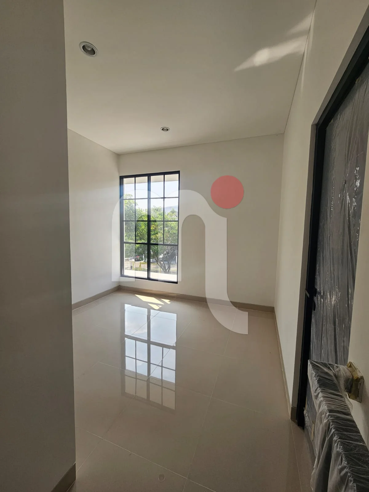 Rumah di The Miles