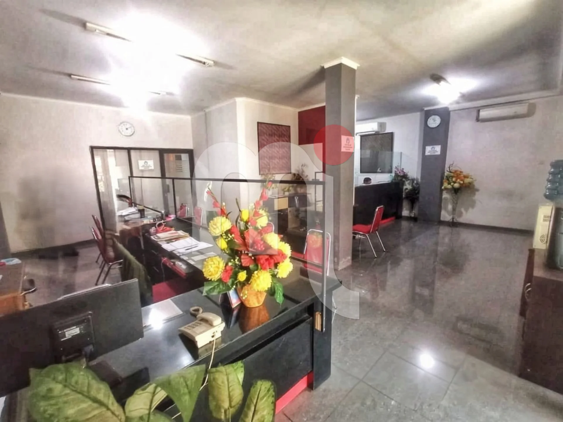 Gedung Kantor di Puspowarno