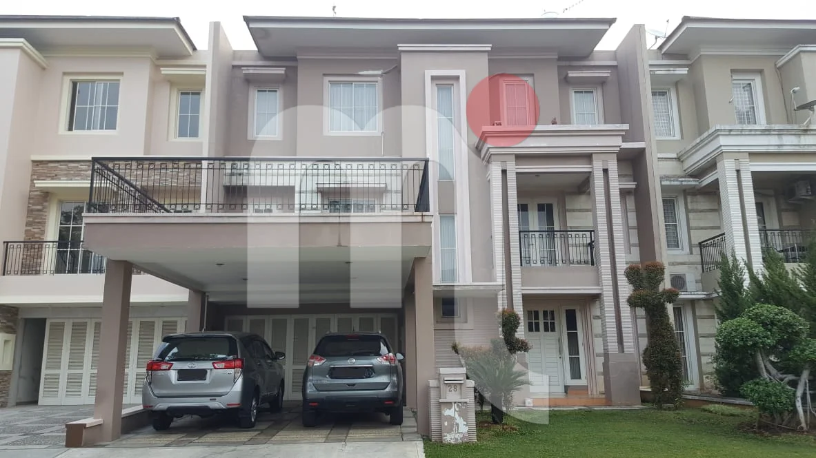 Rumah Jl Sutera Onyx, Tangerang