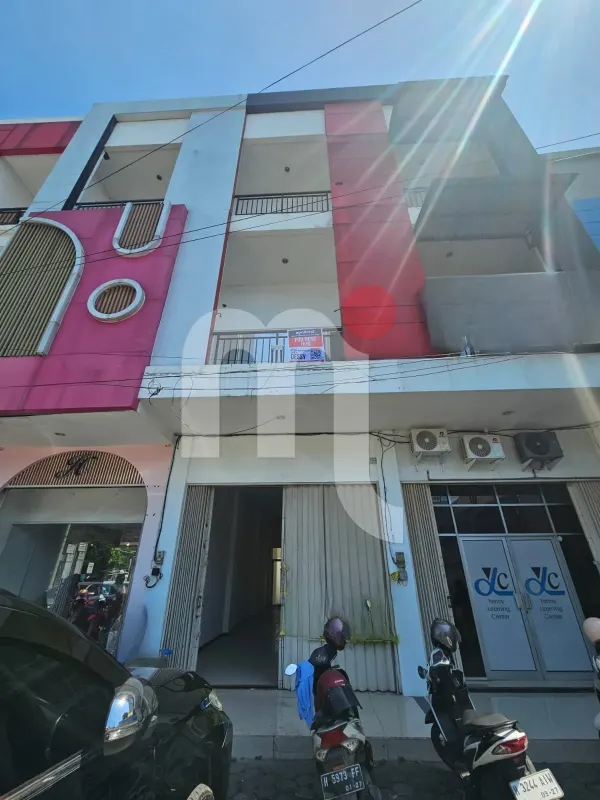 Sompok Baru 店屋