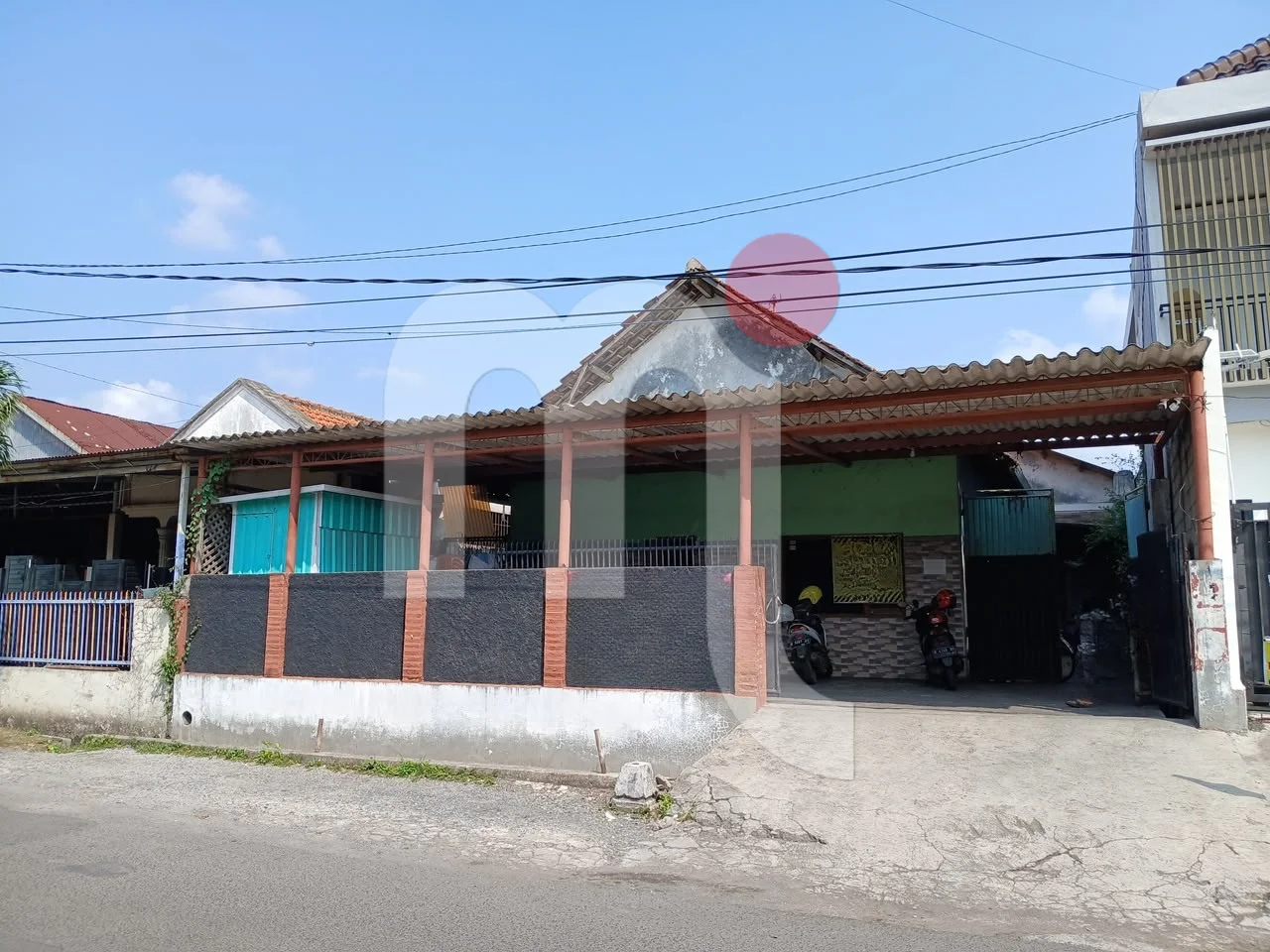 Rumah di Puspogiwang Dalam