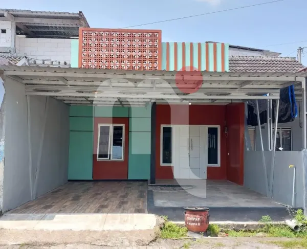 Cluster Dahlia Blok A 住宅