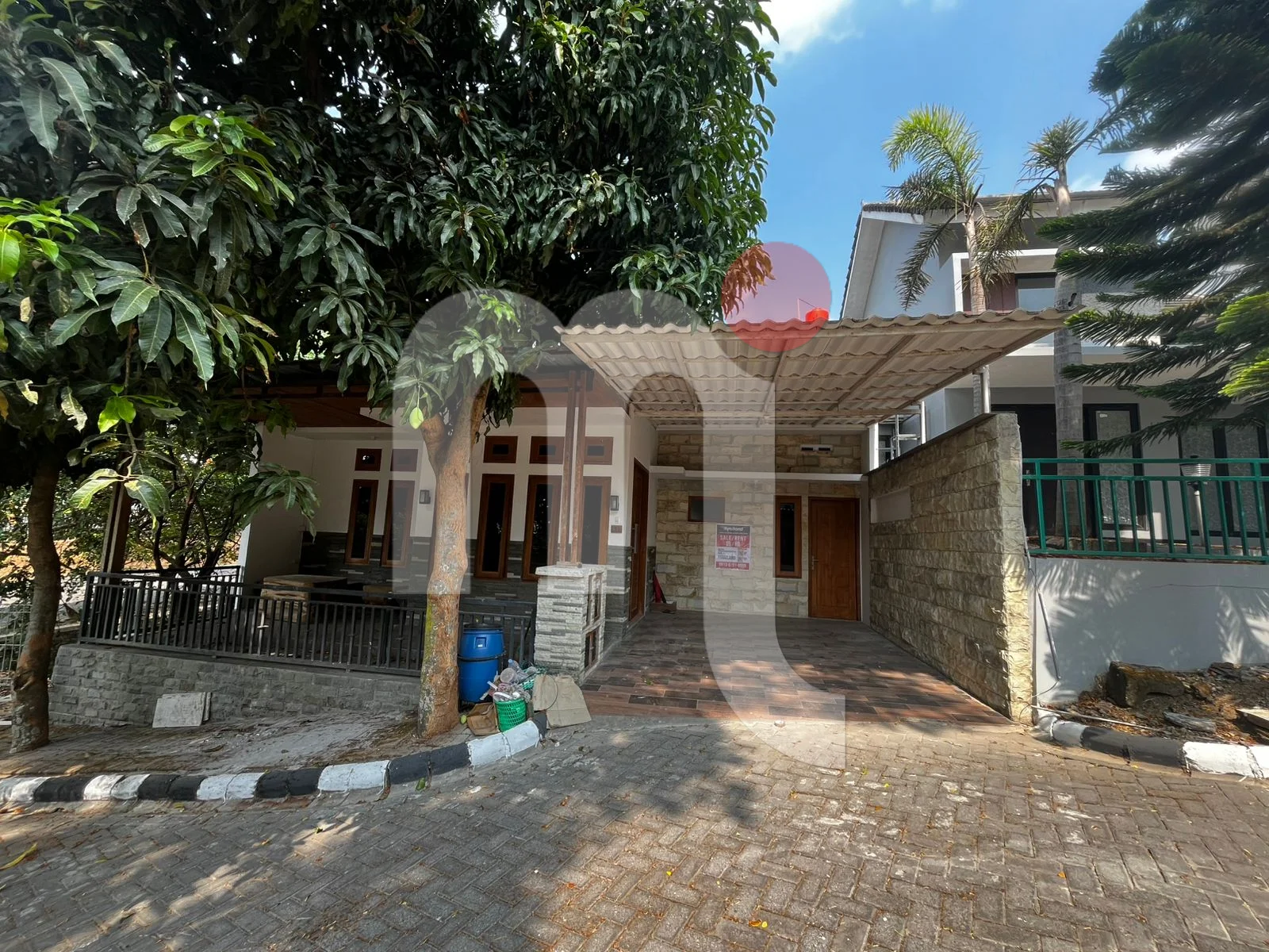 Rumah di Pandanaran Hills