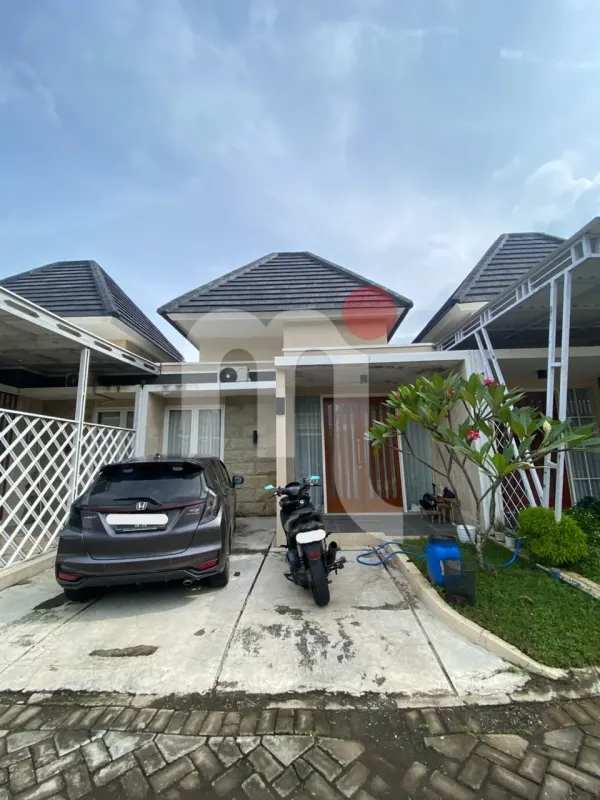 House in Kalandra City