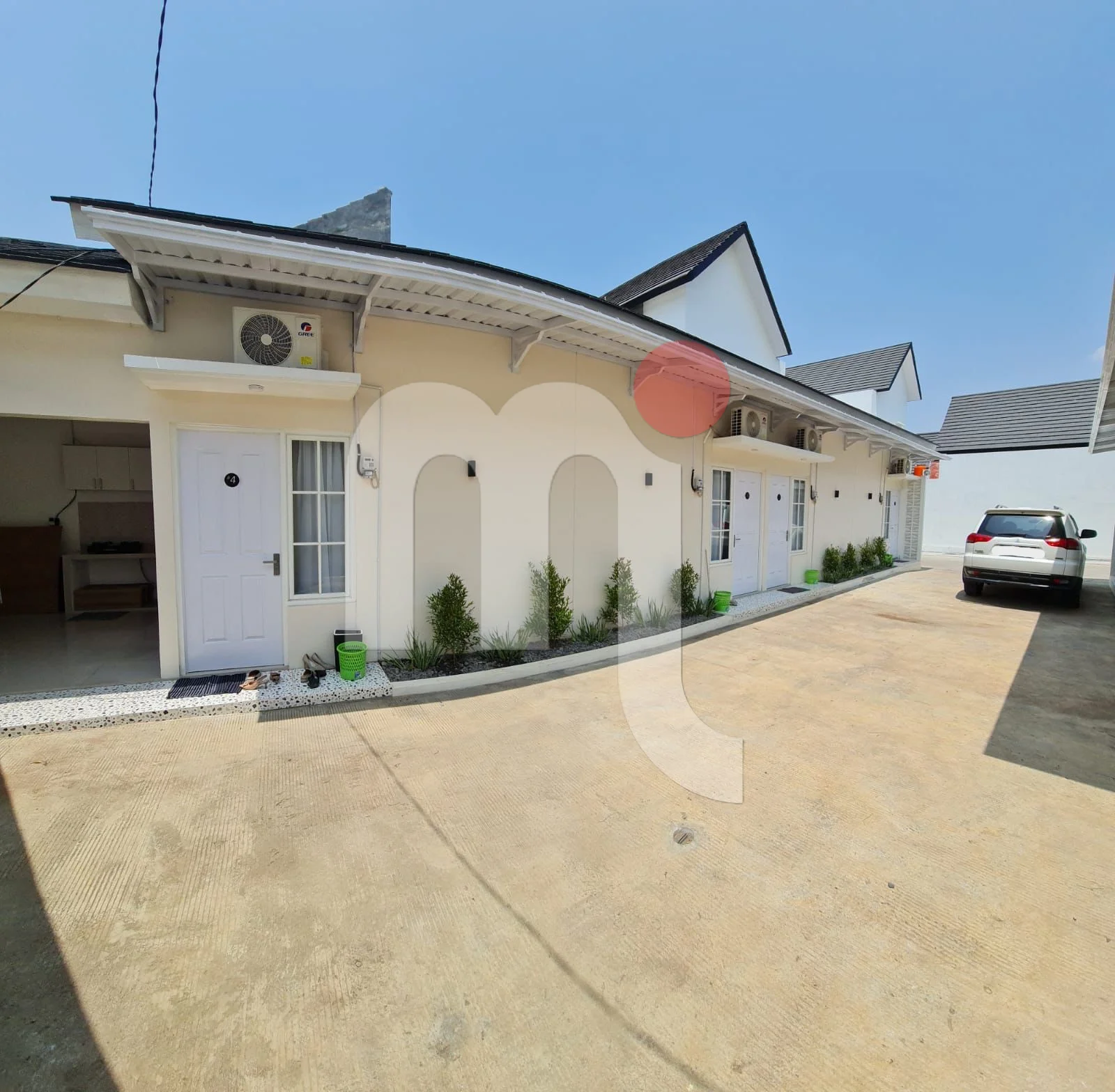 Boarding House in Pati
