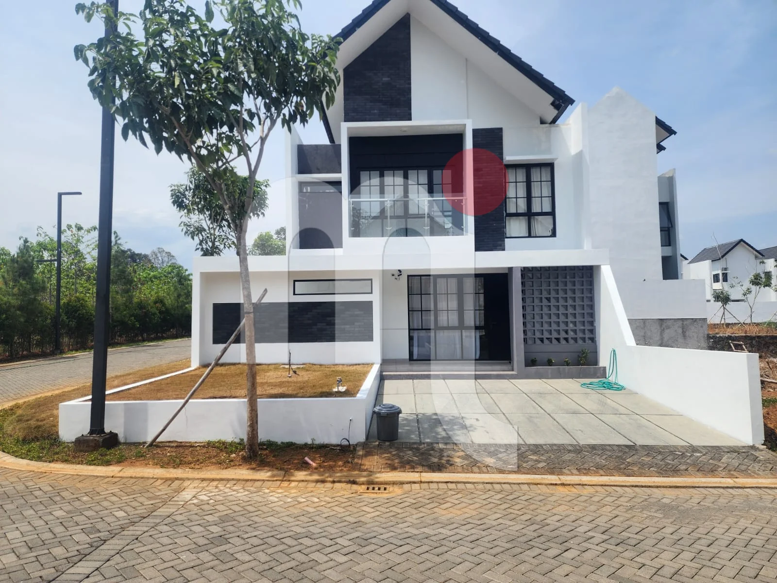 Rumah di BSB City