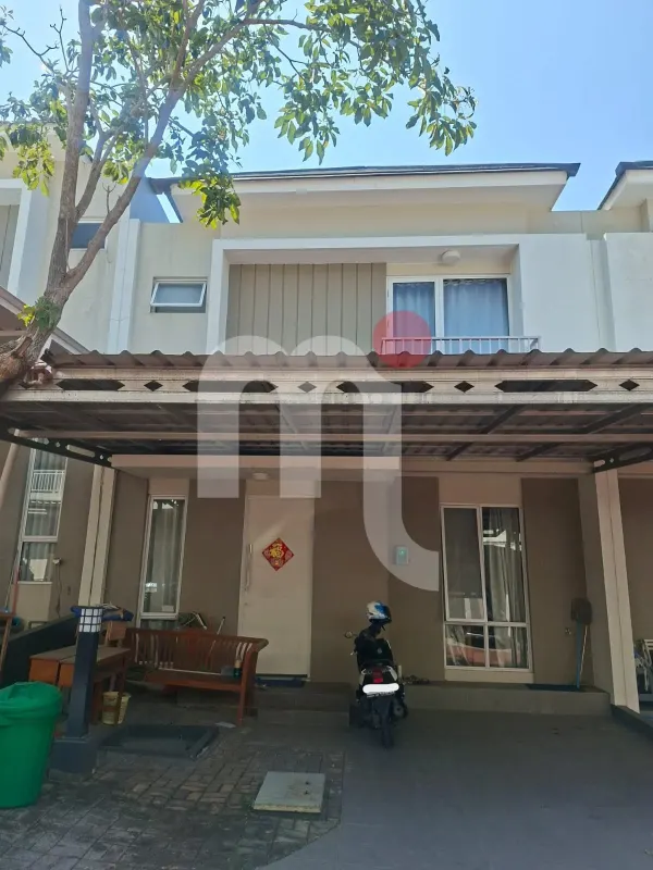 Rumah di Paramount Village