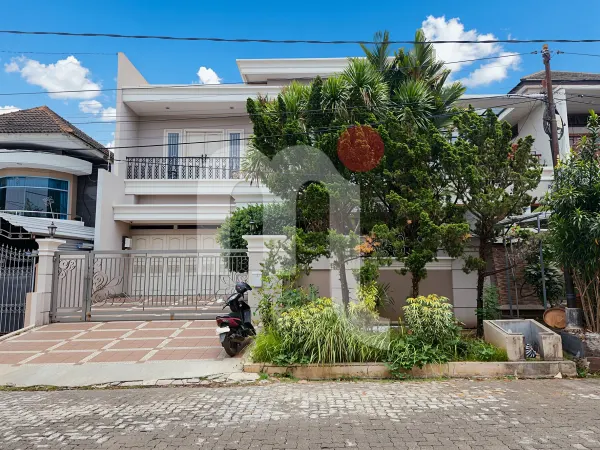 Rumah di Puri Anjasmoro